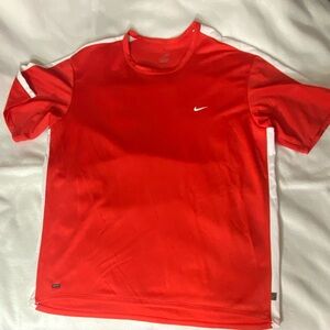 Nike Dri-FIT Men’s XL Red Athletic Shirt Short Sleeve Training Gym Tee